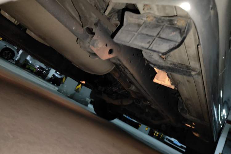 Used Toyota Prado 2016 3.5L Automatic TX-L Chassis Rear Right
