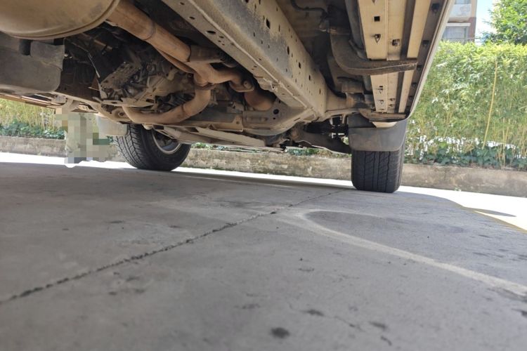Used Toyota Prado 2016 3.5L Automatic TX-L Chassis Rear Right