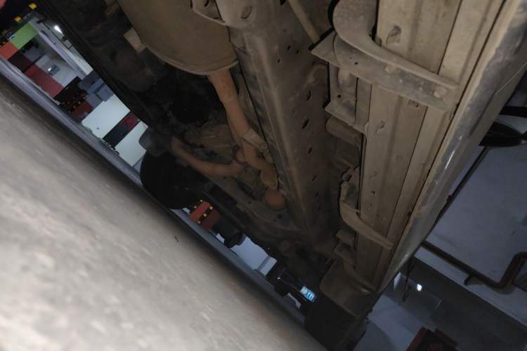 Used Toyota Prado 2016 3.5L Automatic TX-L Chassis Rear Right