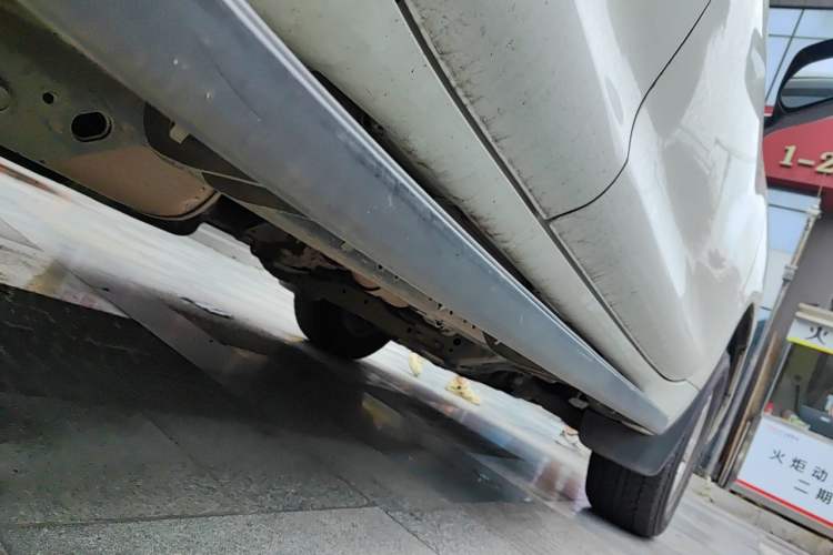 Used Toyota Prado 2016 2.7L Automatic Standard Edition Chassis Rear Right