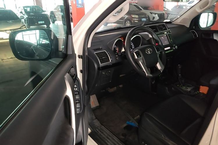Used Toyota Prado 2016 2.7L Automatic Standard Edition Driver Seat