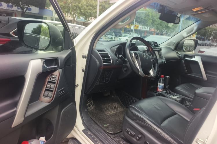 Used Toyota Prado 2016 3.5L Automatic VX NAVI Driver Seat