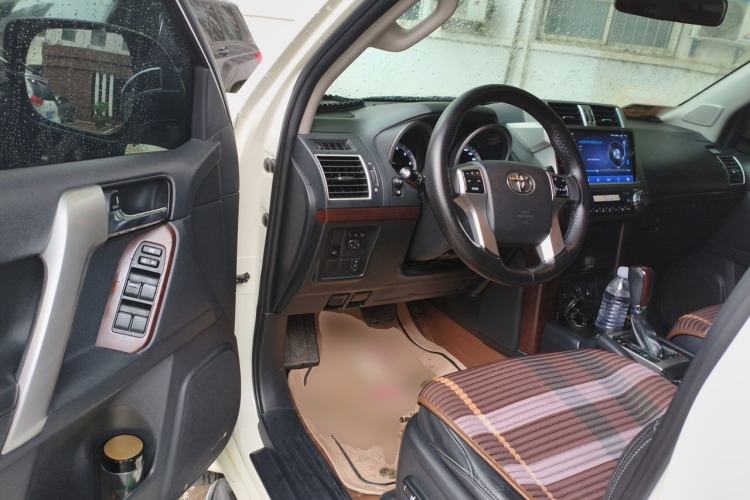 Used Toyota Prado 2016 3.5L Automatic TX-L Driver Seat