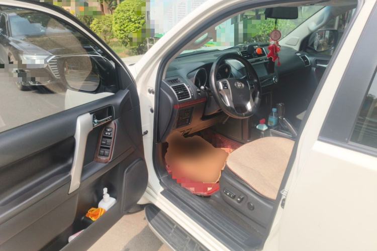 Used Toyota Prado 2016 3.5L Automatic TX-L Driver Seat