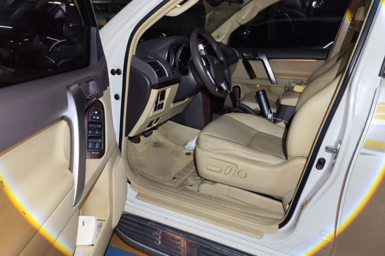 Used Toyota Prado 2016 3.5L Automatic TX-L NAVI Driver Seat