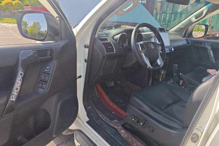Used Toyota Prado 2016 2.7L Automatic Standard Edition Driver Seat