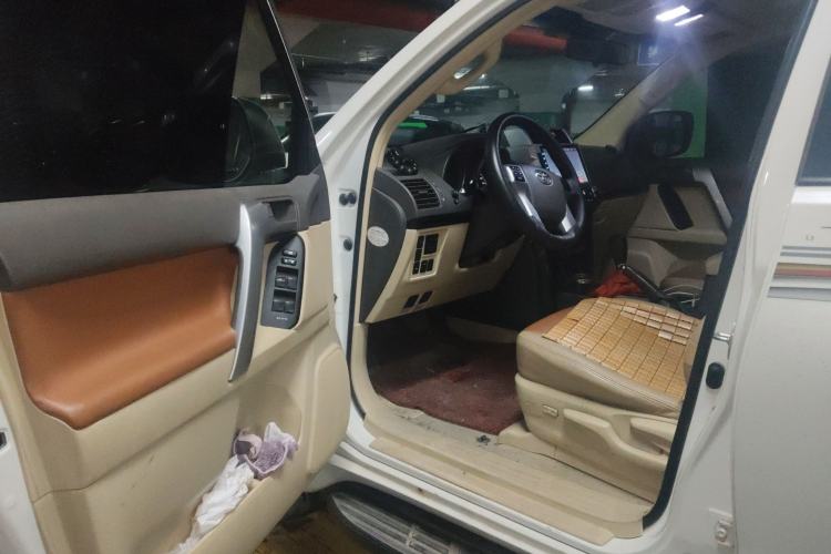 Used Toyota Prado  Driver Seat
