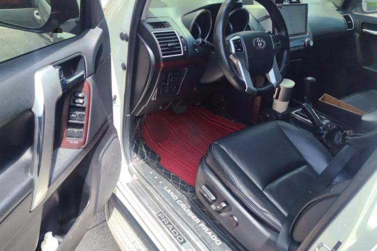 Used Toyota Prado 2016 3.5L Automatic TX-L Driver Seat