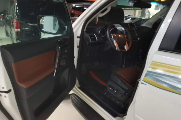 Used Toyota Prado 2016 2.7L Automatic Standard Edition Driver Seat