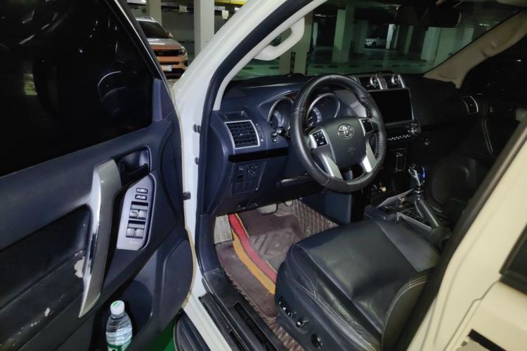 Used Toyota Prado 2016 2.7L Automatic Standard Edition Driver Seat