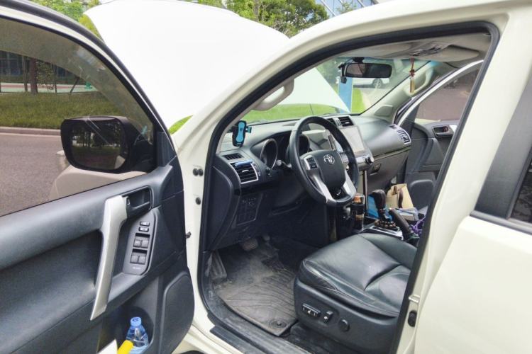 Used Toyota Prado 2016 2.7L Automatic Standard Edition Driver Seat