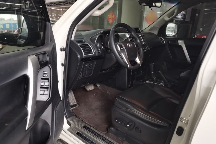 Used Toyota Prado 2016 2.7L Automatic Standard Edition Driver Seat