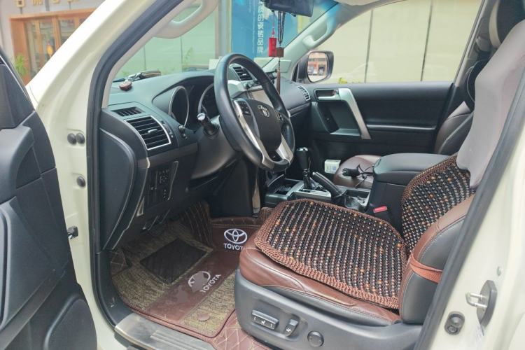 Used Toyota Prado 2016 3.5L Automatic TX-L Driver Seat