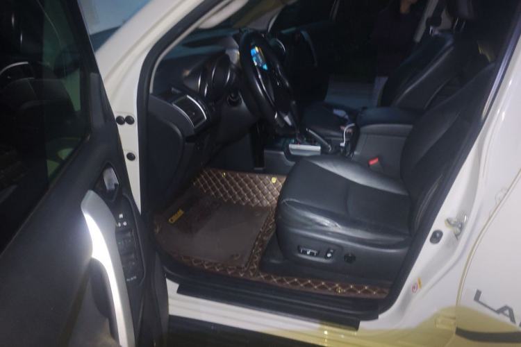Used Toyota Prado 2016 2.7L Automatic Standard Edition Driver Seat