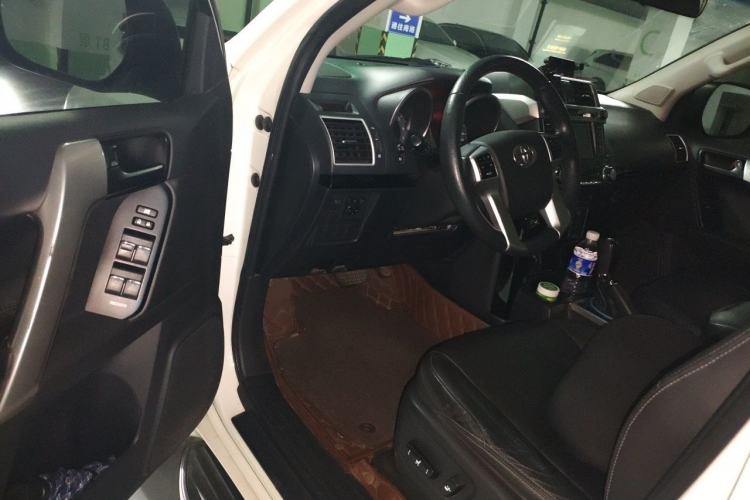 Used Toyota Prado 2016 2.7L Automatic Standard Edition Driver Seat