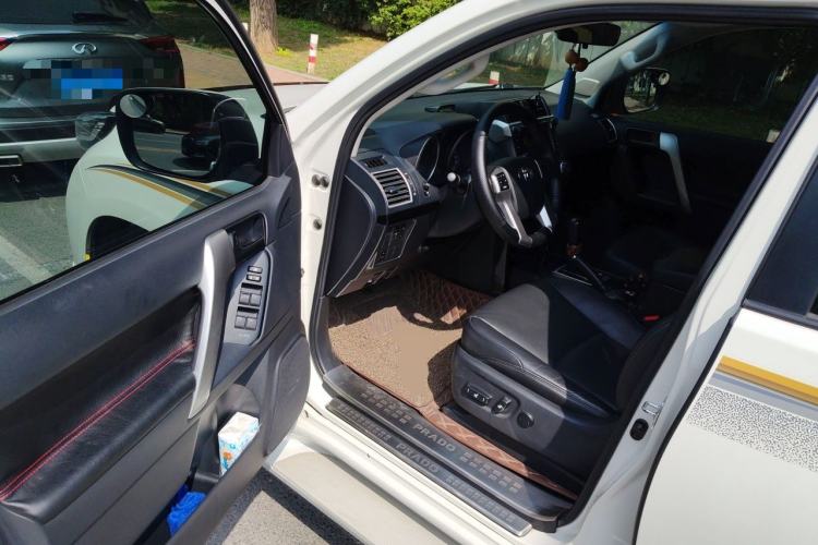 Used Toyota Prado 2016 2.7L Automatic Standard Edition Driver Seat