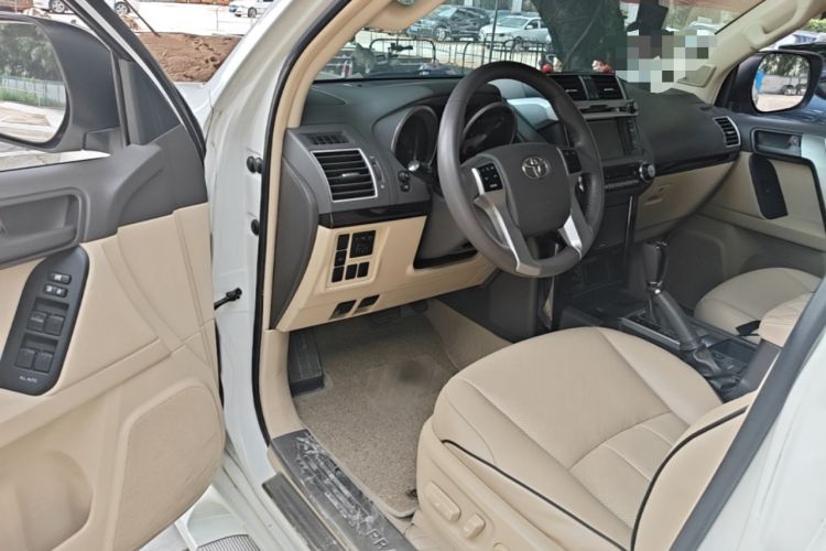 Used Toyota Prado 2016 2.7L Automatic Luxury Edition Driver Seat