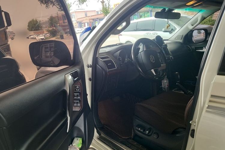 Used Toyota Prado 2016 3.5L Automatic TX-L NAVI Driver Seat