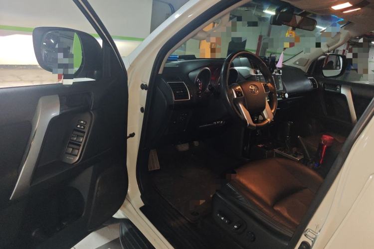 Used Toyota Prado 2016 2.7L Automatic Luxury Edition Driver Seat