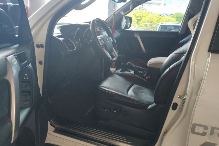 Used Toyota Prado 2016 2.7L Automatic Standard Edition Driver Seat