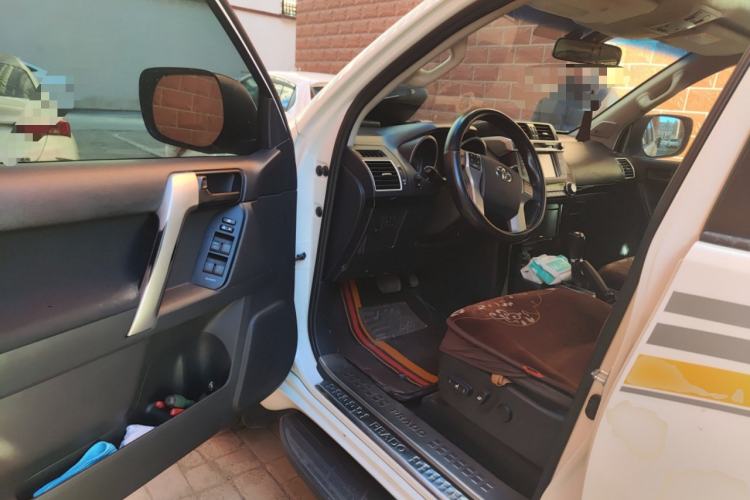Used Toyota Prado 2016 2.7L Automatic Luxury Edition Driver Seat