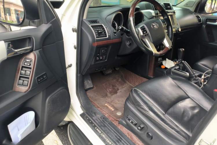 Used Toyota Prado 2016 3.5L Automatic VX NAVI Driver Seat