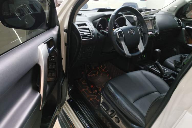 Used Toyota Prado 2016 3.5L Automatic TX-L NAVI Driver Seat