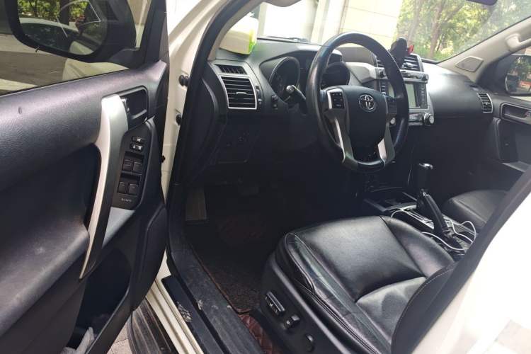 Used Toyota Prado  Driver Seat