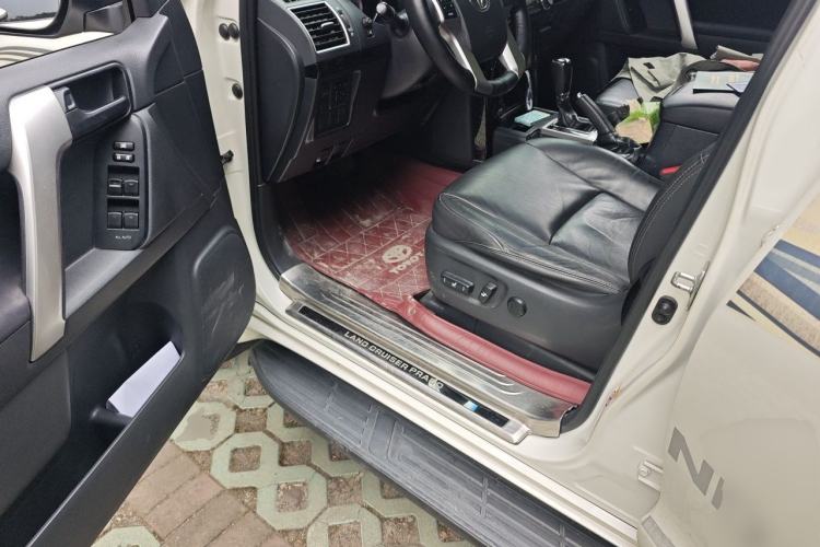 Used Toyota Prado 2016 2.7L Automatic Standard Edition Driver Seat