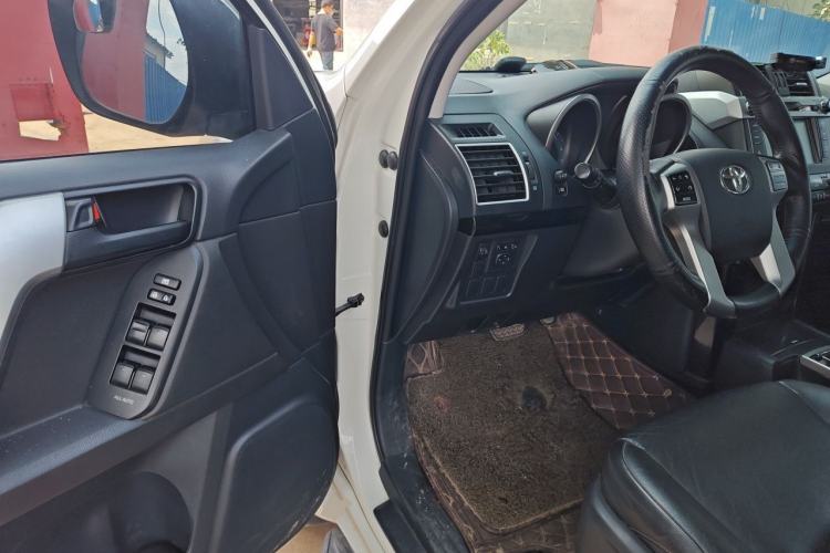 Used Toyota Prado 2016 2.7L Automatic Standard Edition Driver Seat