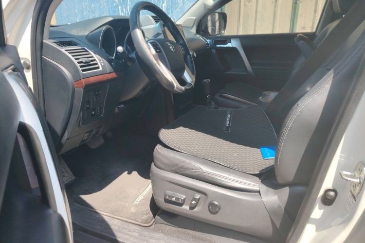 Used Toyota Prado 2016 3.5L Automatic TX-L Driver Seat