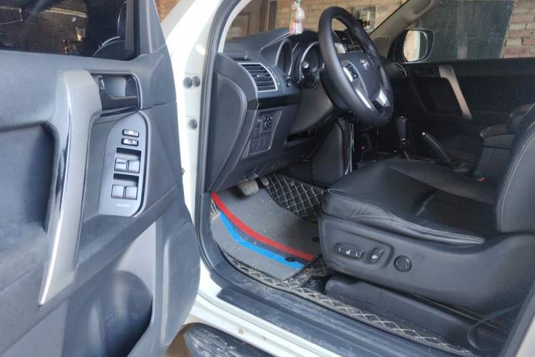 Used Toyota Prado 2016 2.7L Automatic Standard Edition Driver Seat
