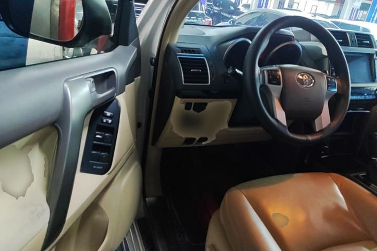 Used Toyota Prado 2016 2.7L Automatic Standard Edition Driver Seat