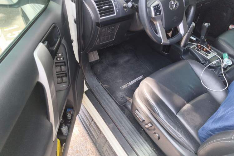 Used Toyota Prado 2016 2.7L Automatic Standard Edition Driver Seat