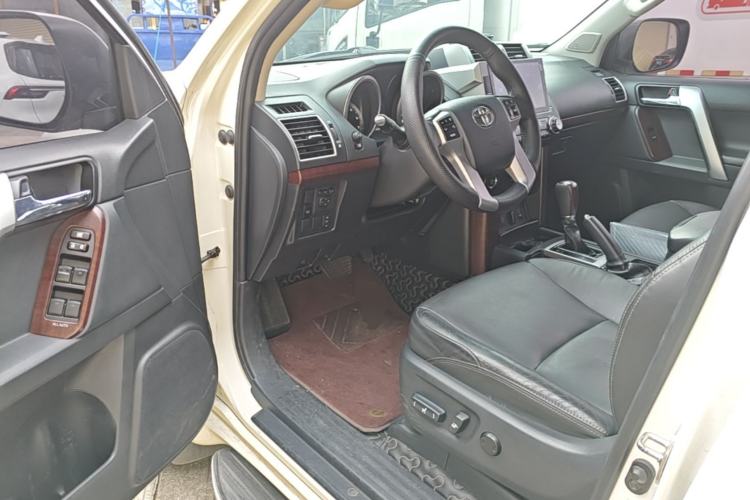 Used Toyota Prado 2016 3.5L Automatic TX-L NAVI Driver Seat