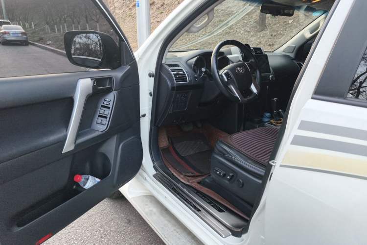 Used Toyota Prado 2016 2.7L Automatic Standard Edition Driver Seat