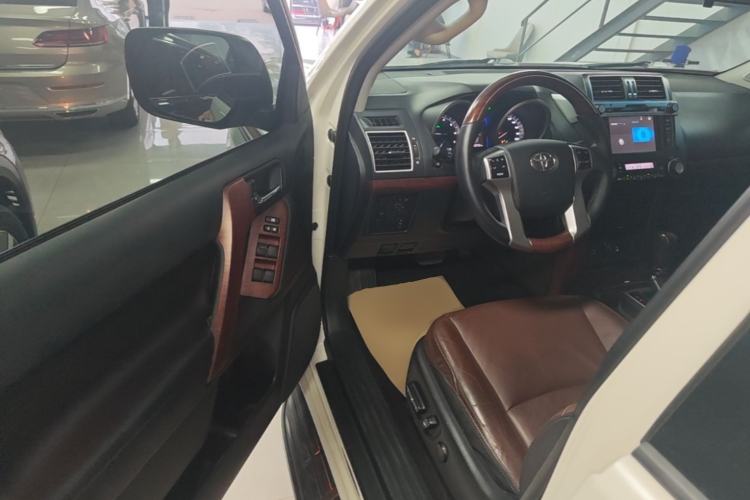 Used Toyota Prado 2016 3.5L Automatic TX-L NAVI Driver Seat