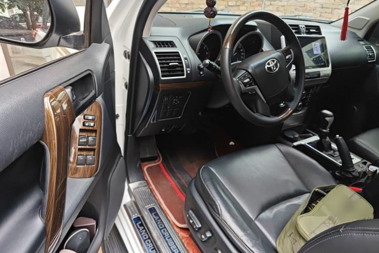 Used Toyota Prado 2016 2.7L Automatic Standard Edition Driver Seat