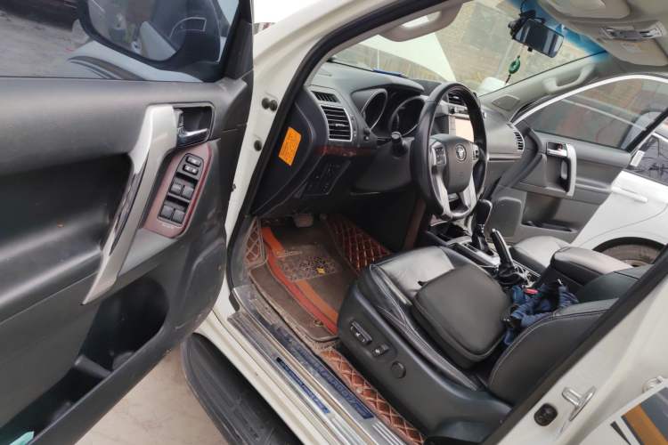 Used Toyota Prado 2016 3.5L Automatic TX-L NAVI Driver Seat