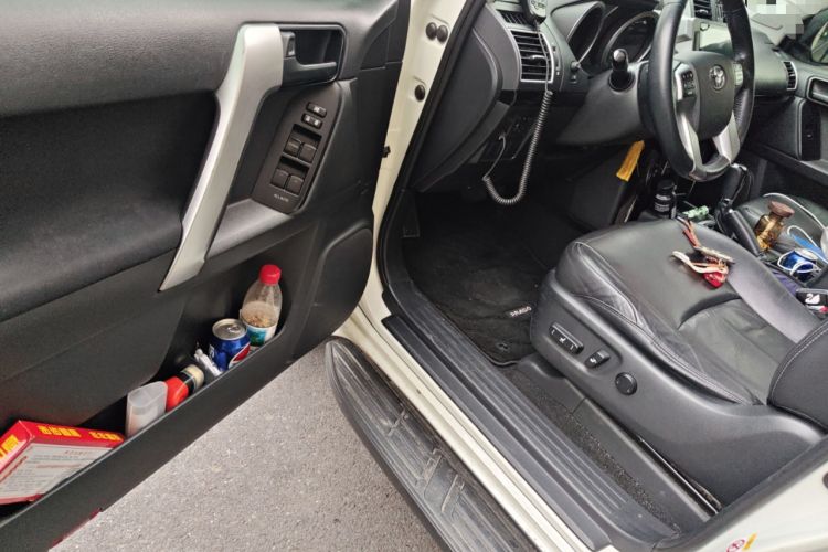 Used Toyota Prado 2016 2.7L Automatic Standard Edition Driver Seat