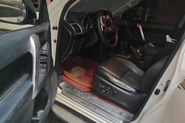 Used Toyota Prado 2016 2.7L Automatic Standard Edition Driver Seat