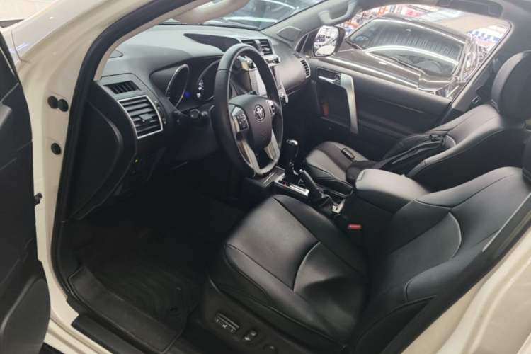 Used Toyota Prado 2016 3.5L Automatic TX-L Driver Seat
