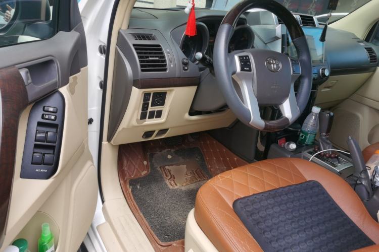 Used Toyota Prado  Driver Seat