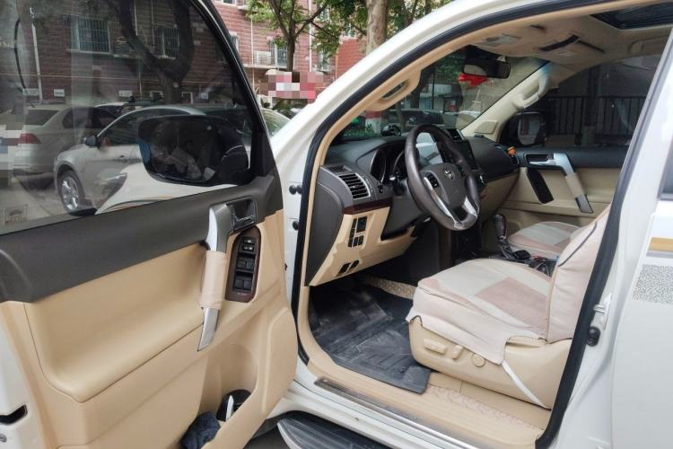 Used Toyota Prado 2016 3.5L Automatic TX-L Driver Seat