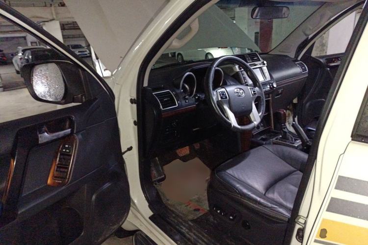 Used Toyota Prado 2016 3.5L Automatic TX-L Driver Seat