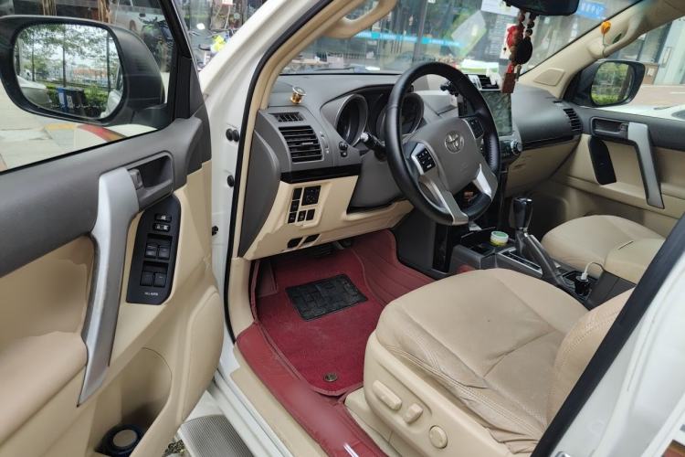 Used Toyota Prado  Driver Seat