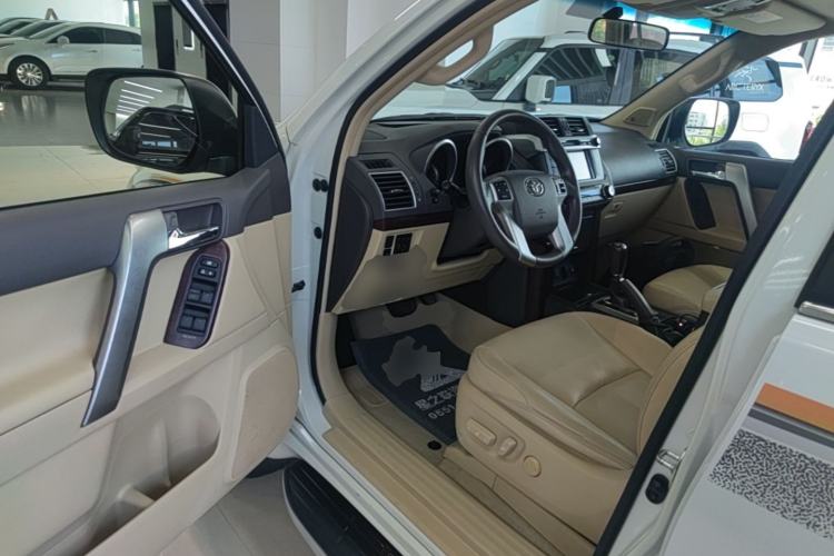 Used Toyota Prado 2016 3.5L Automatic TX-L NAVI Driver Seat