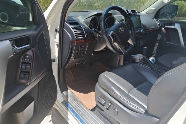 Used Toyota Prado 2016 3.5L Automatic TX-L Driver Seat