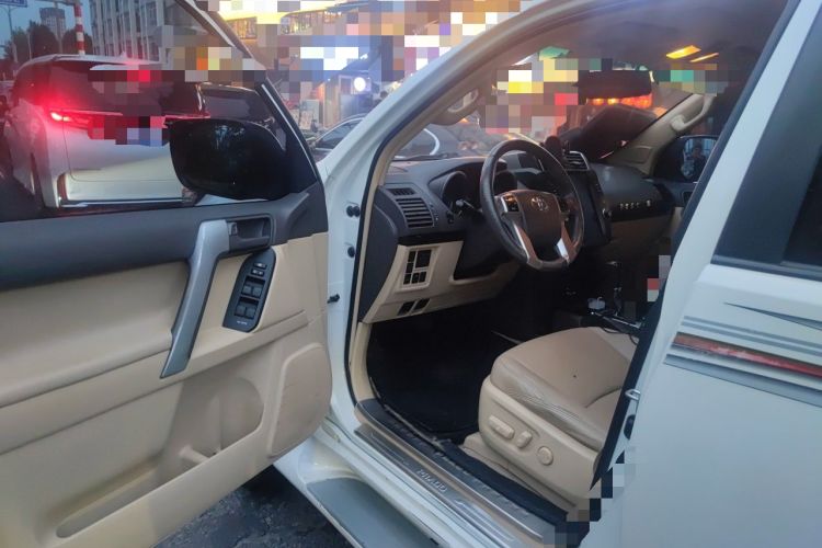 Used Toyota Prado  Driver Seat