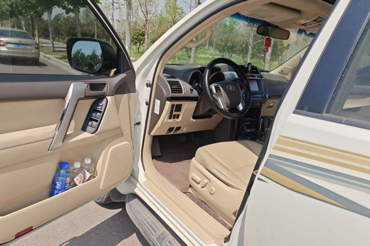 Used Toyota Prado 2016 2.7L Automatic Luxury Edition Driver Seat